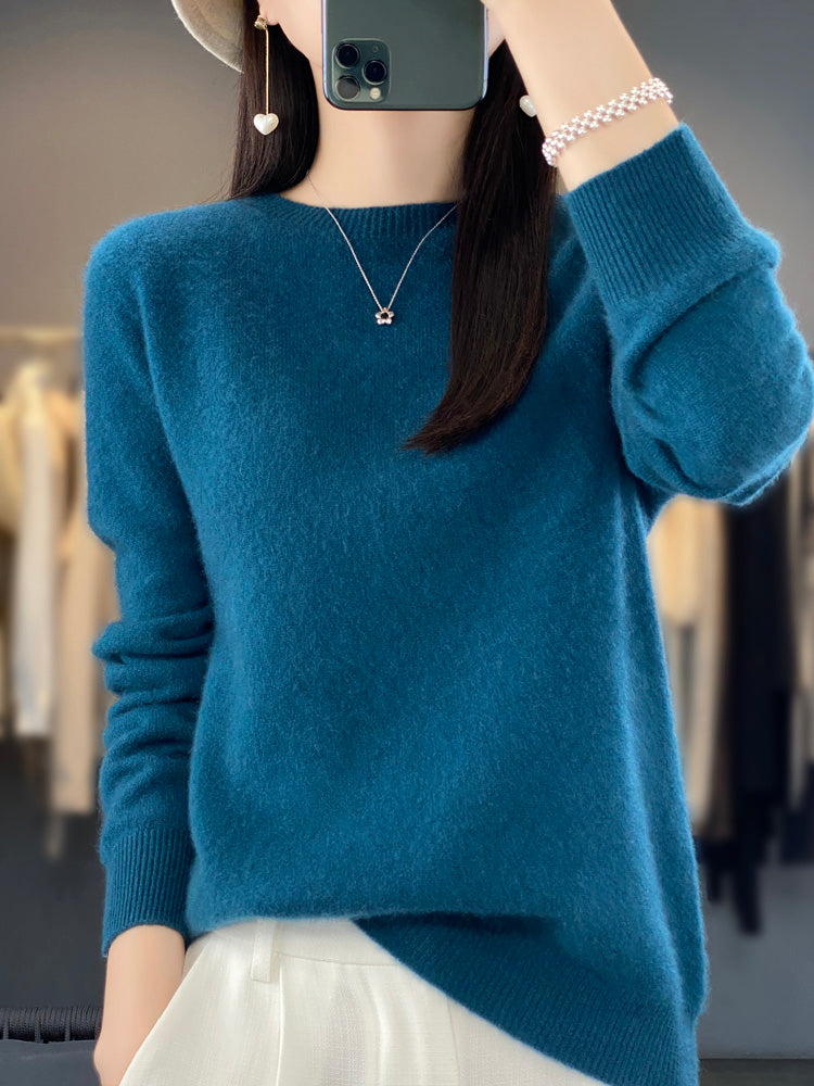 Georgia | Comfortable Round Neck Sweater Women